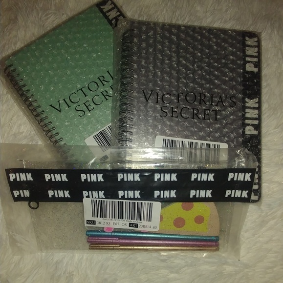 PINK Victoria's Secret Accessories - Victoria's secret PINK notebook bundle